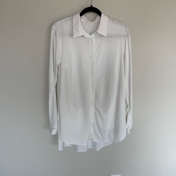 Lululemon In the Moment Shirt White Athleisure Casual Women’s Size 8 - Picture 4 of 16